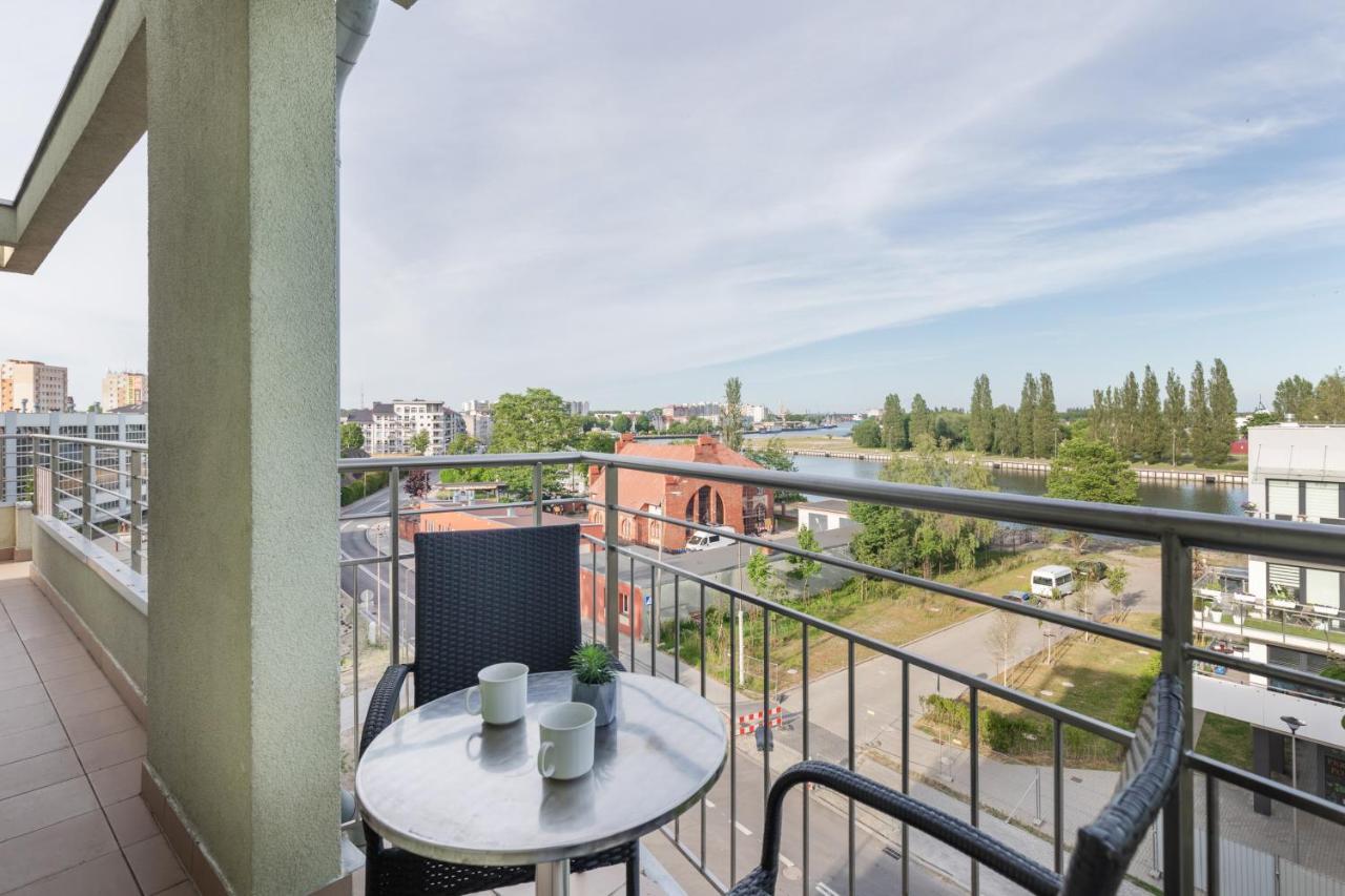 Riverside Apartment With Balcony By Noclegi Renters Свіноуйсьце Екстер'єр фото