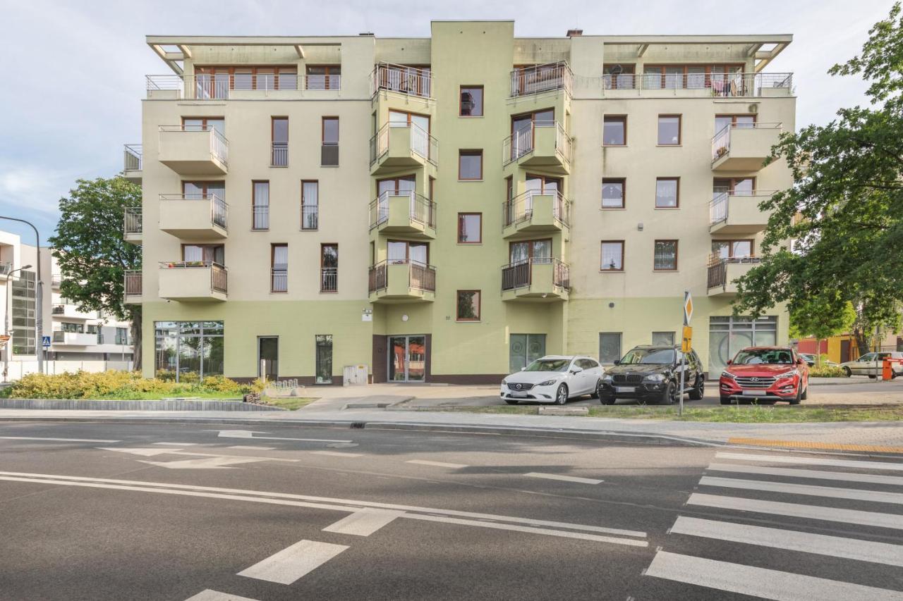 Riverside Apartment With Balcony By Noclegi Renters Свіноуйсьце Екстер'єр фото